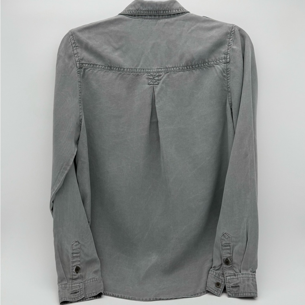 Universal Threads Women's Vintage Button Down Shirt Small S Epaulettes Linen Top - Picture 2 of 4